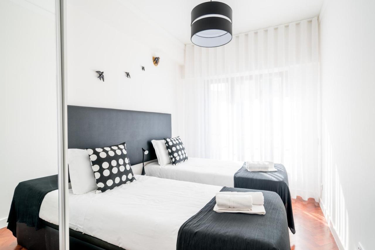 Central Family And Executive Apartment Lisbon Exterior photo